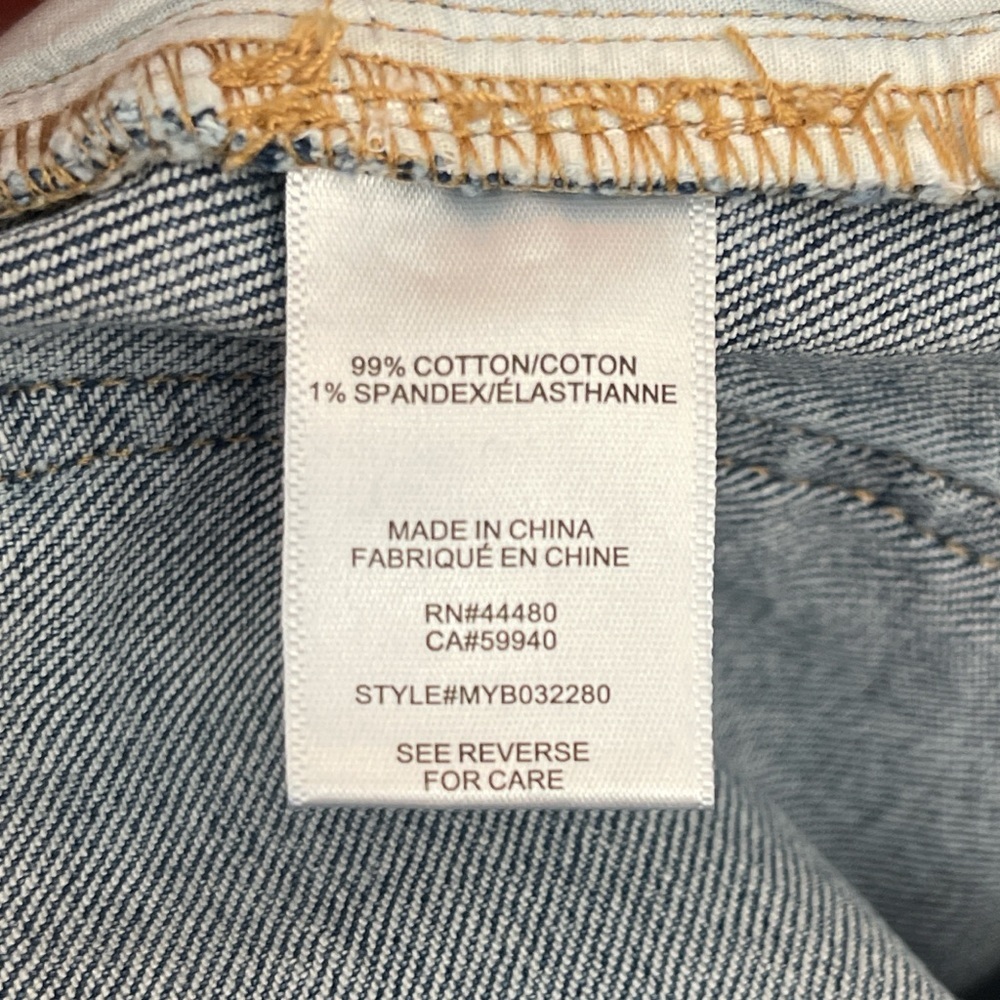 Tinseltown Women's Light Blue Distressed Denim Shorts - Picture 4 of 4